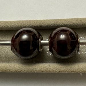 Artist style for Trollbeads and Pandora garnet stones